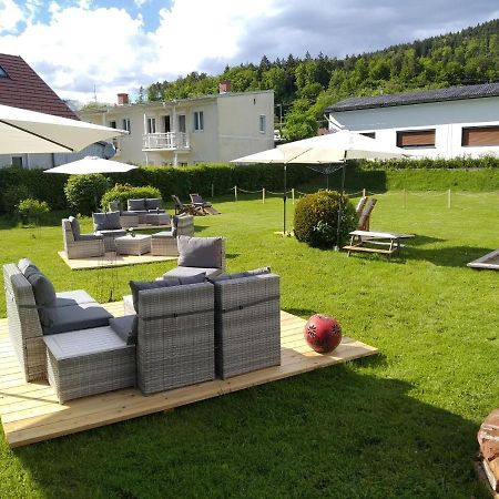 Gaestehaus Residenz Lapeiner Portschach am Woerthersee Luaran gambar