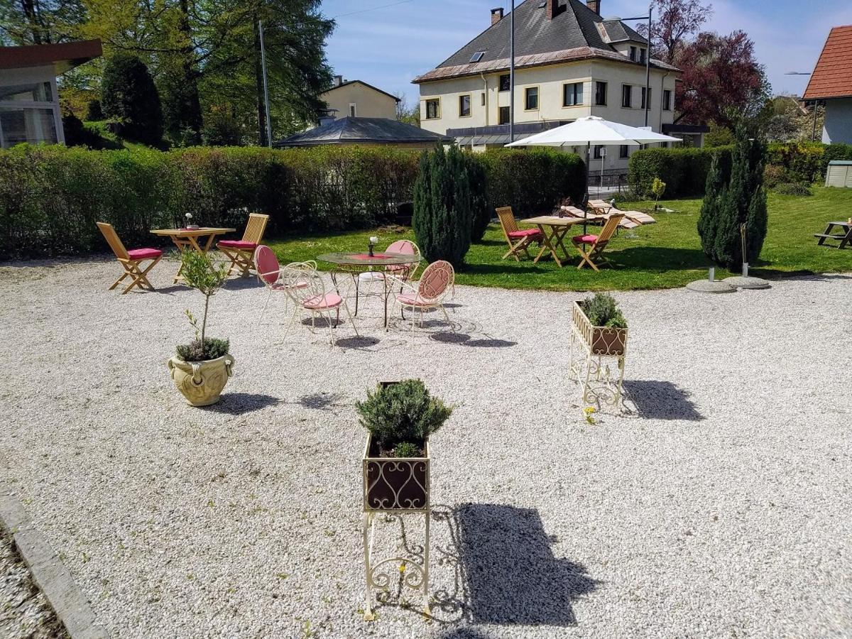 Gaestehaus Residenz Lapeiner Portschach am Woerthersee Luaran gambar